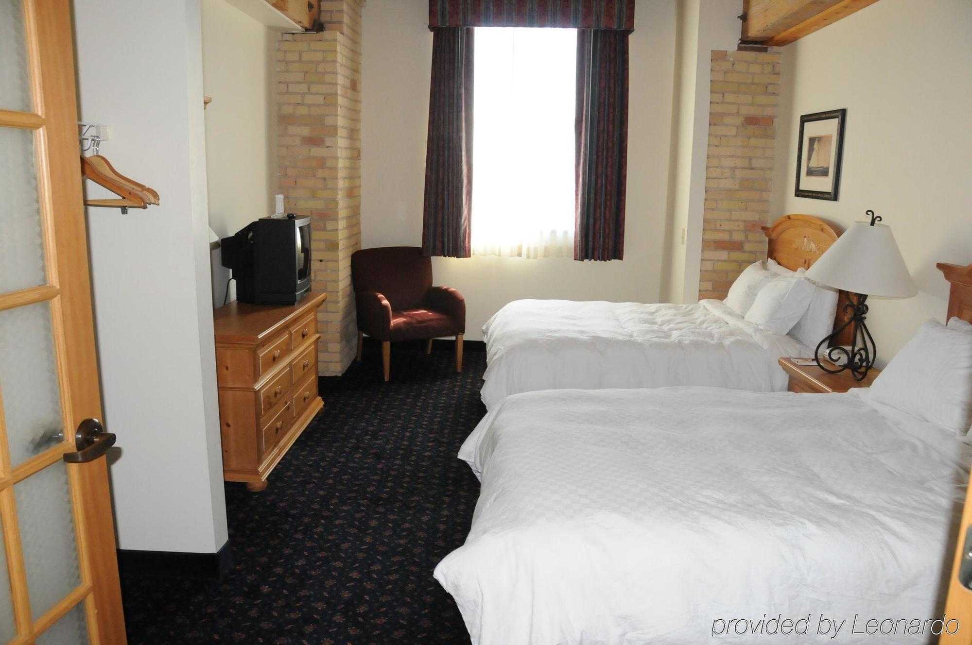 דולות The Suites Hotel At Waterfront Plaza חדר תמונה