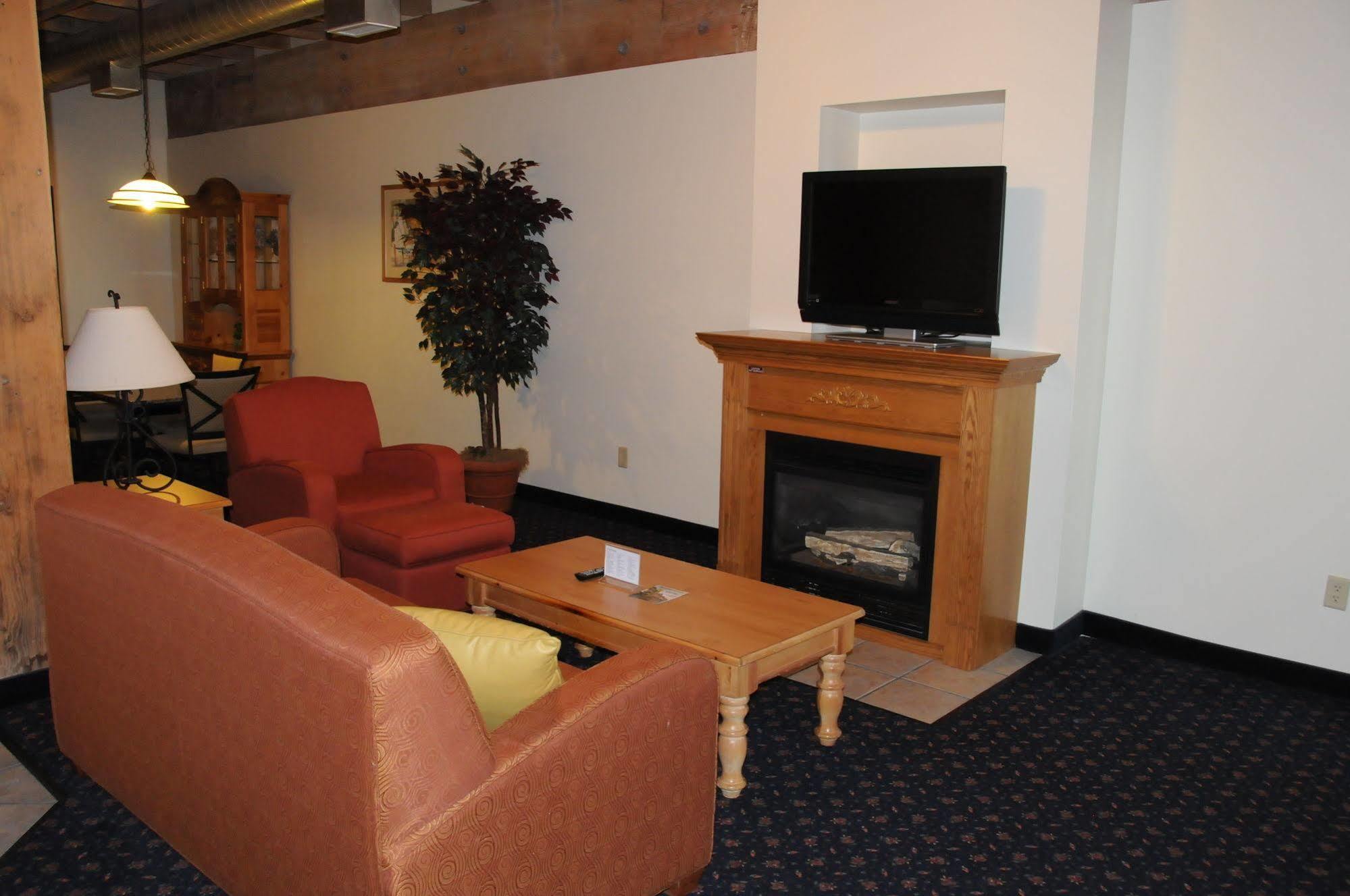 דולות The Suites Hotel At Waterfront Plaza מראה חיצוני תמונה